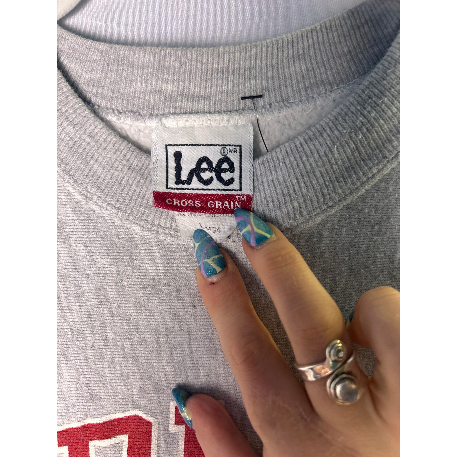 Lee IU INDIANA Football Gray Crewneck Pullover Heavy Sweatshirt Men's Size Large