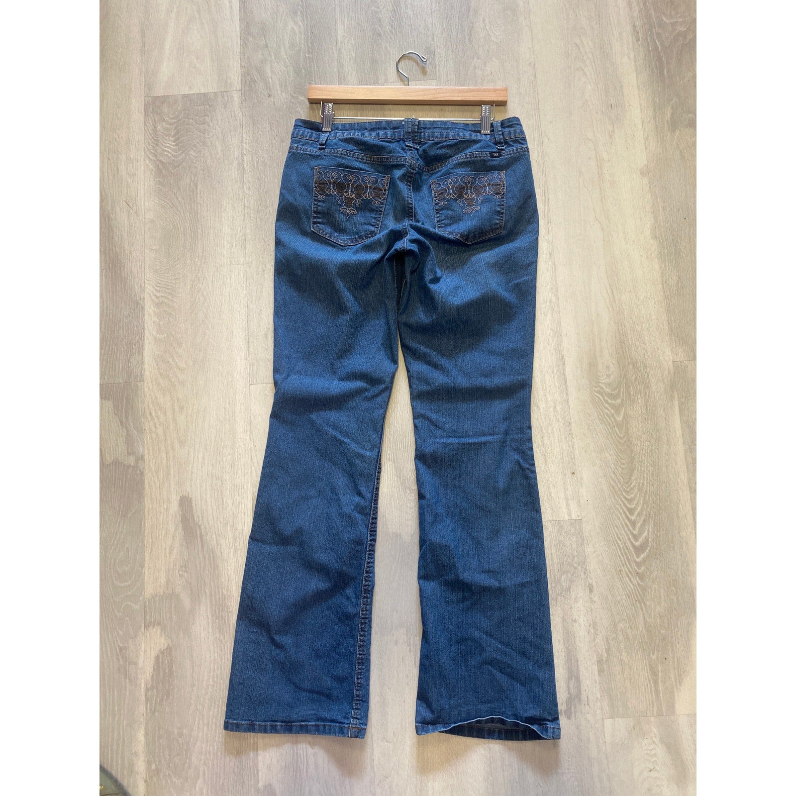 L.e.i. Blue Denim Dark Wash Chelsea Bootcut Low Rise Jeans Women's Size 11