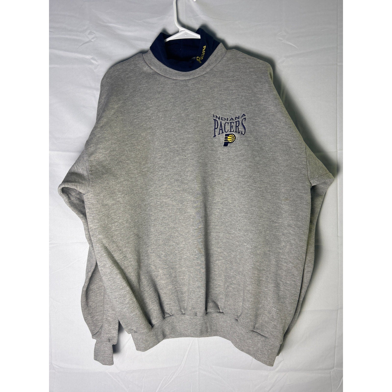 Cadre Athletic NBA Indiana Pacers Gray Crew Neck/Collared Pullover Sweatshirt XL