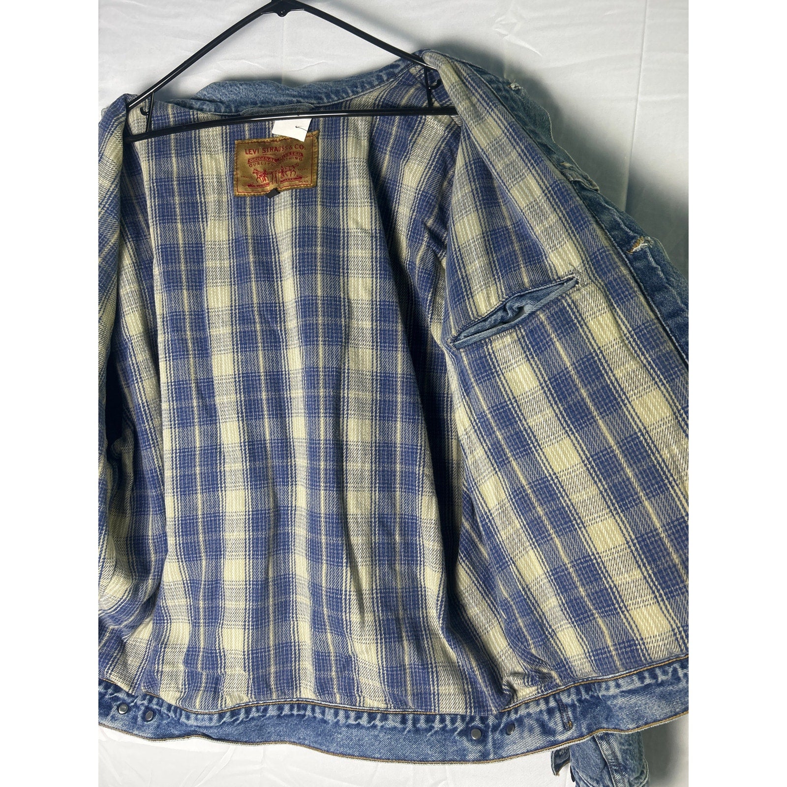 Levi's Lined Jacket Blue Denim Jeans Button Up Light Wash Men's Size Large