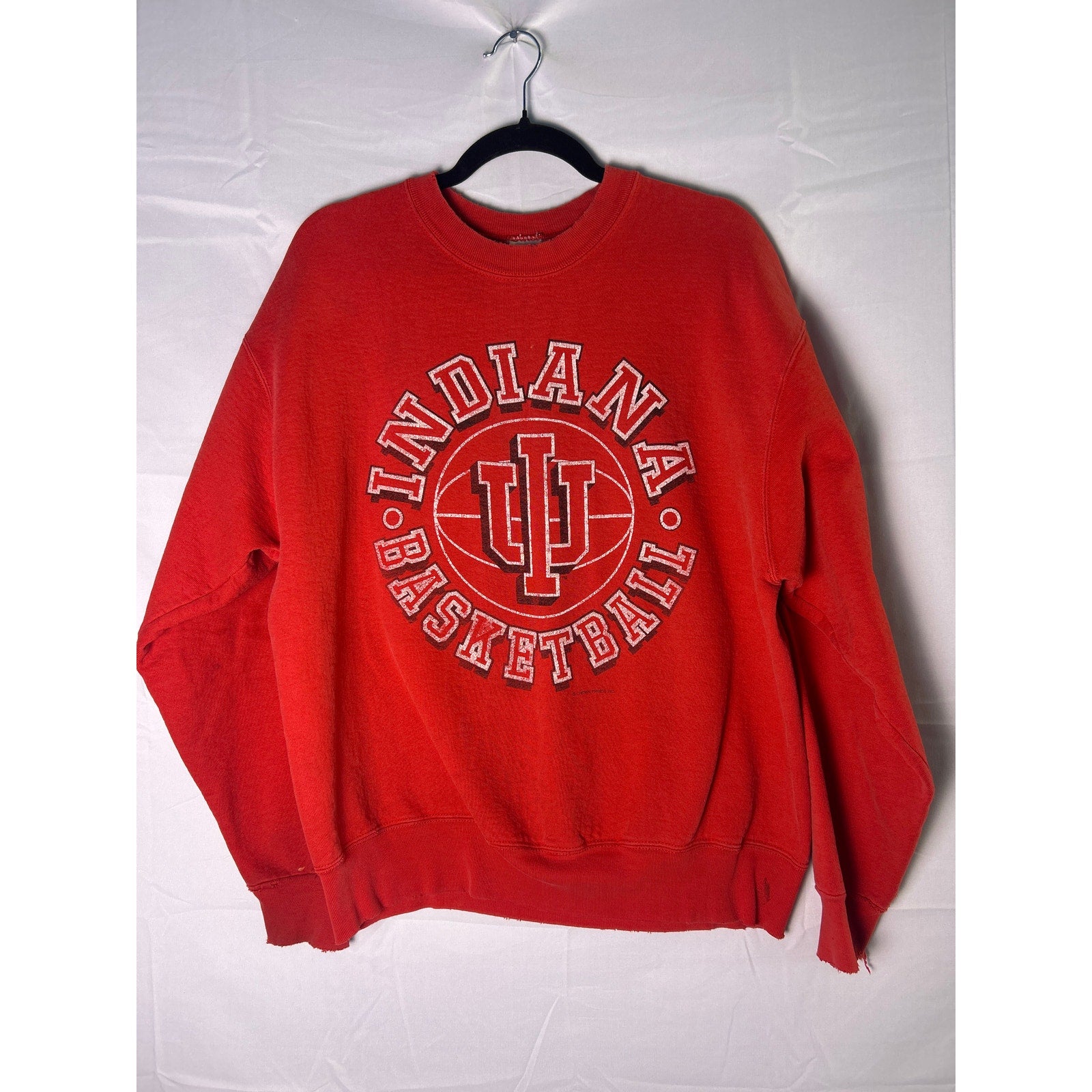 Fruit of the Loom Indiana Hoosiers Basketball Red Crewneck Pullover Sweatshirt