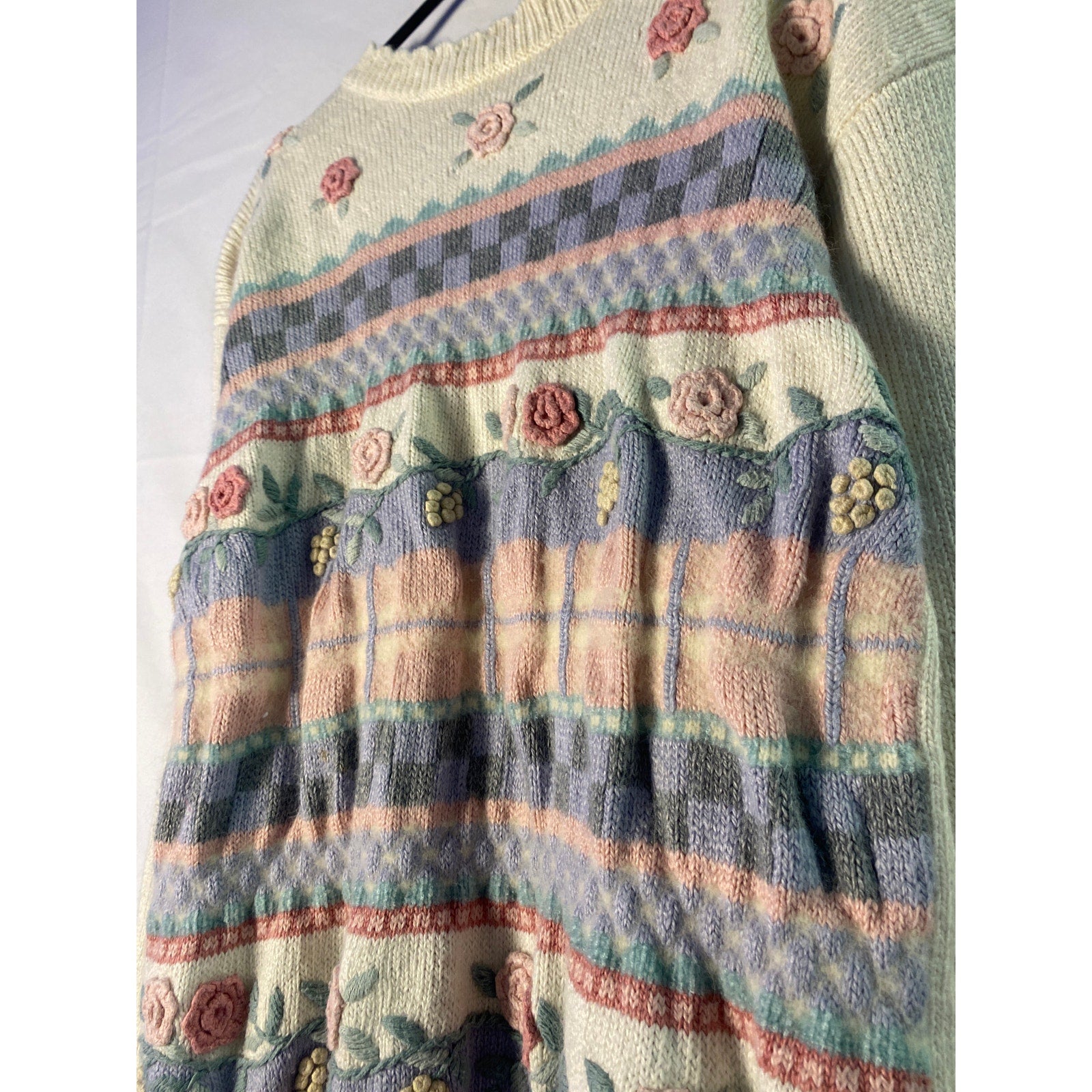 Jantzen Classics Vintage 80s Hand Embroidered Patchwork Floral Sweater Large