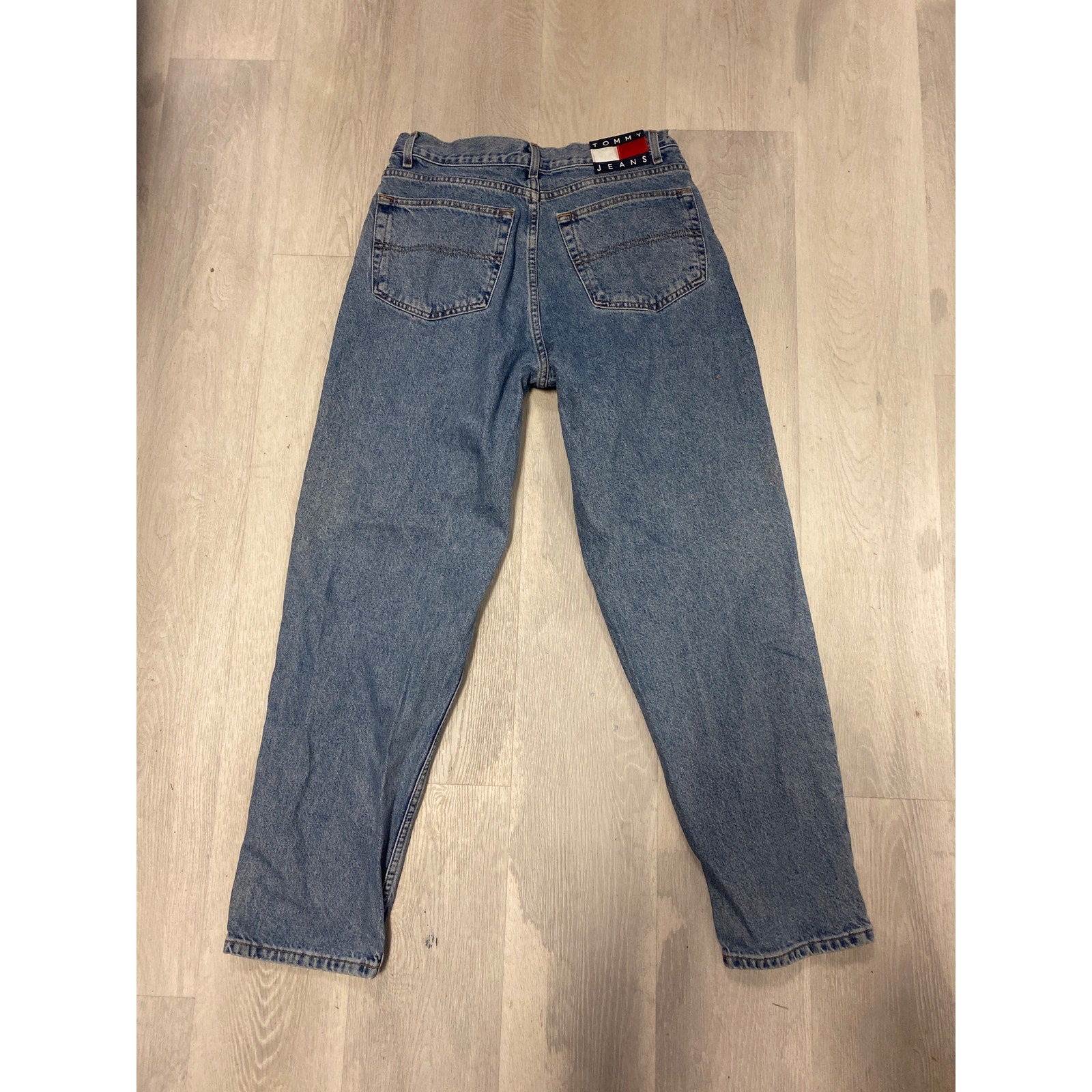 Vintage Tommy Hilfiger Jeans Blue Denim Light Wash Straight Leg Men's 33x32