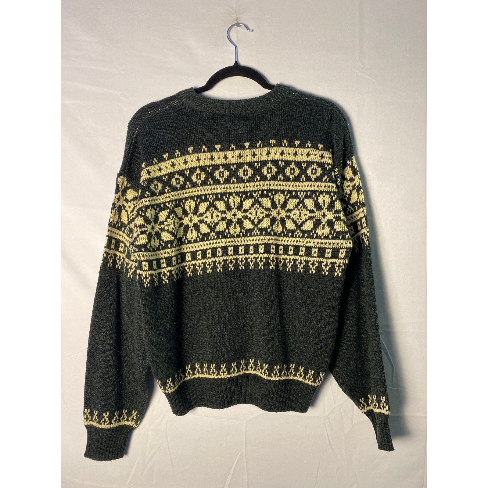 Vintage Dark Green Knit Sweater