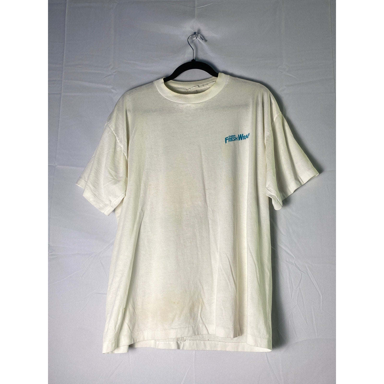 Vintage 90s Salem Cigarettes Escape to the Fresh Side Graphic White Shirt Large?