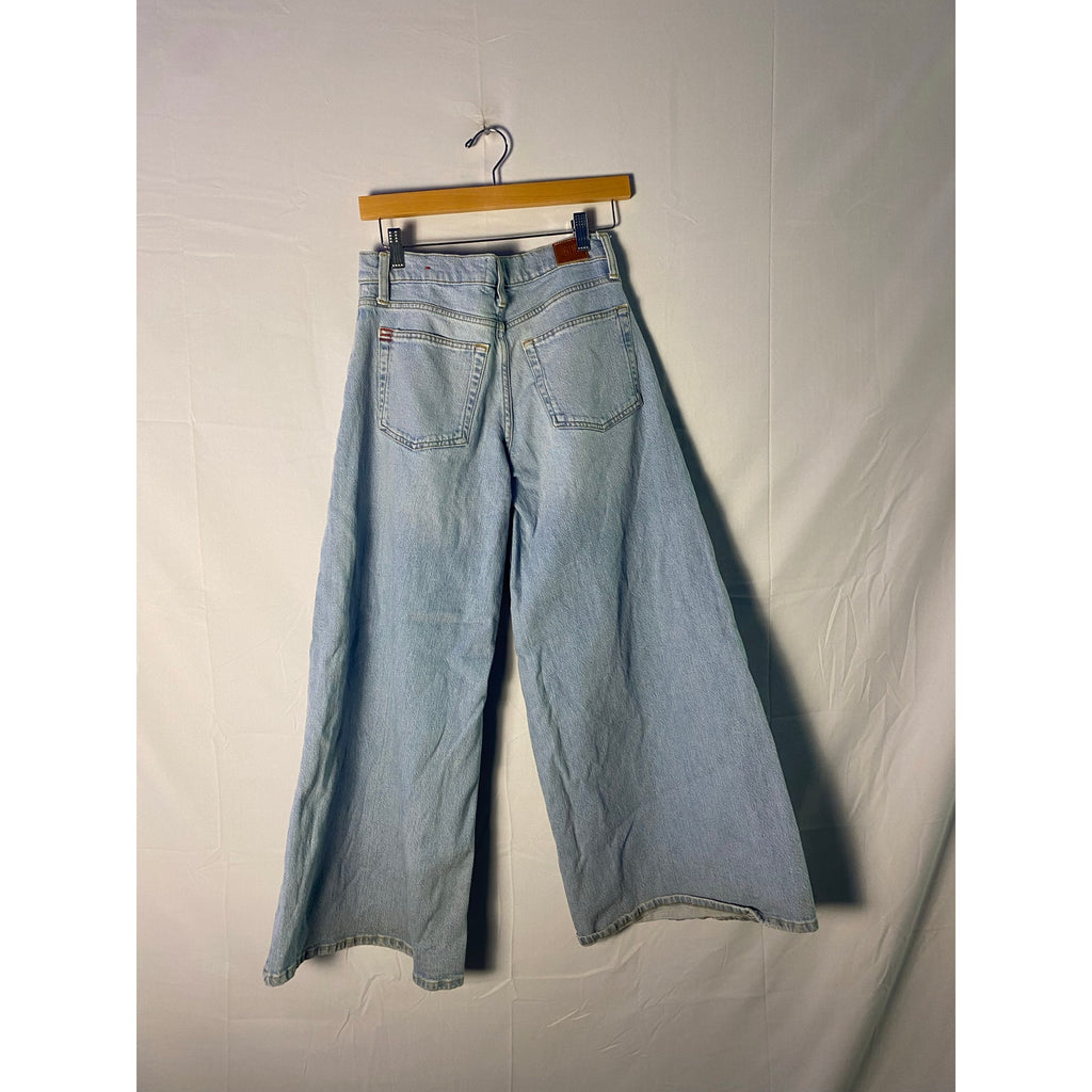 Urban Outfitters Blue Denim Wide Leg Baggy Jeans Light Wash Size Small Low Rise