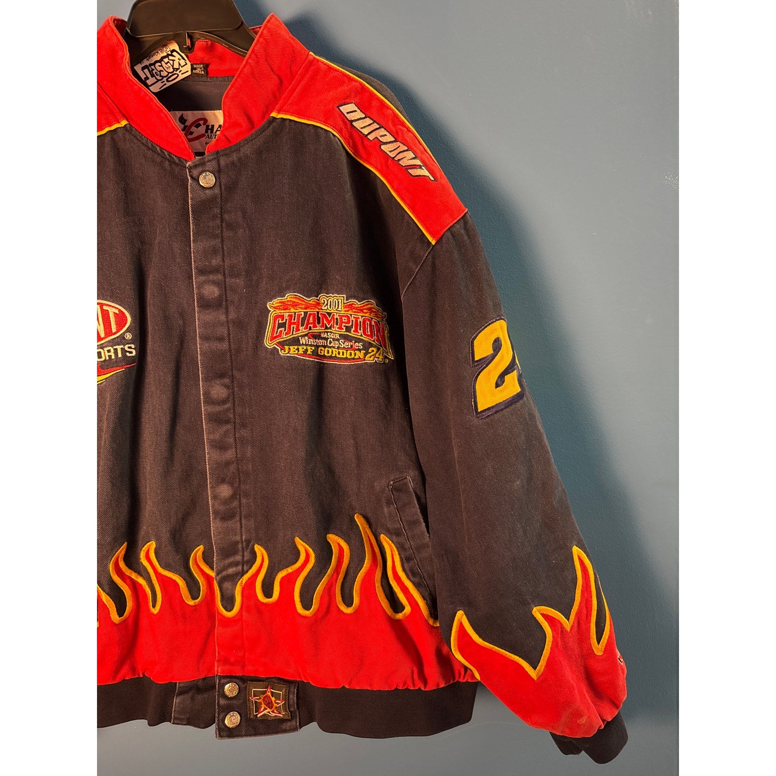 Chase Authentics DuPont NASCAR Jeff Gordon 24 Flames 2001 Jacket Champion XL