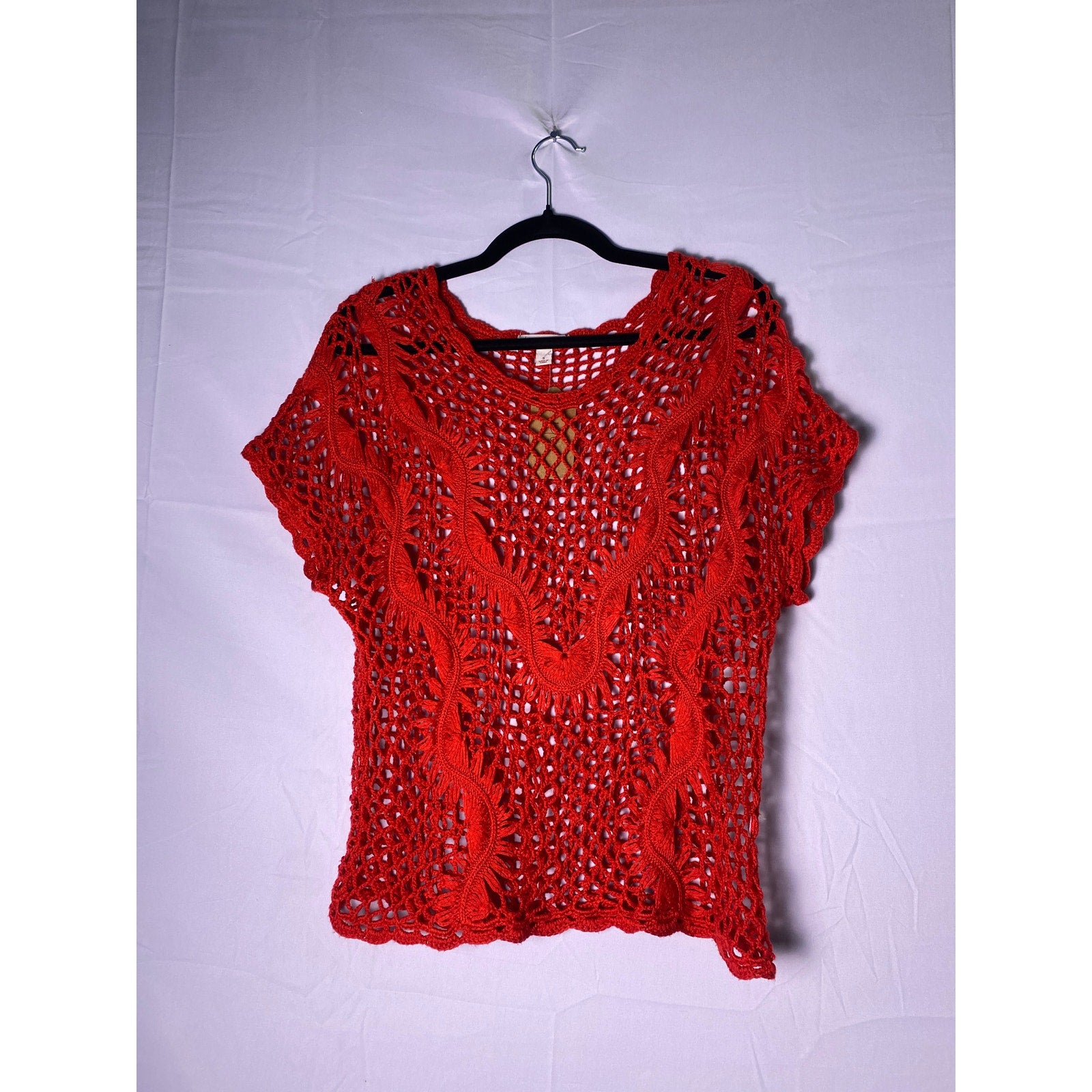 DressBarn Red Crochet Short Sleeve Top Women's Size Small