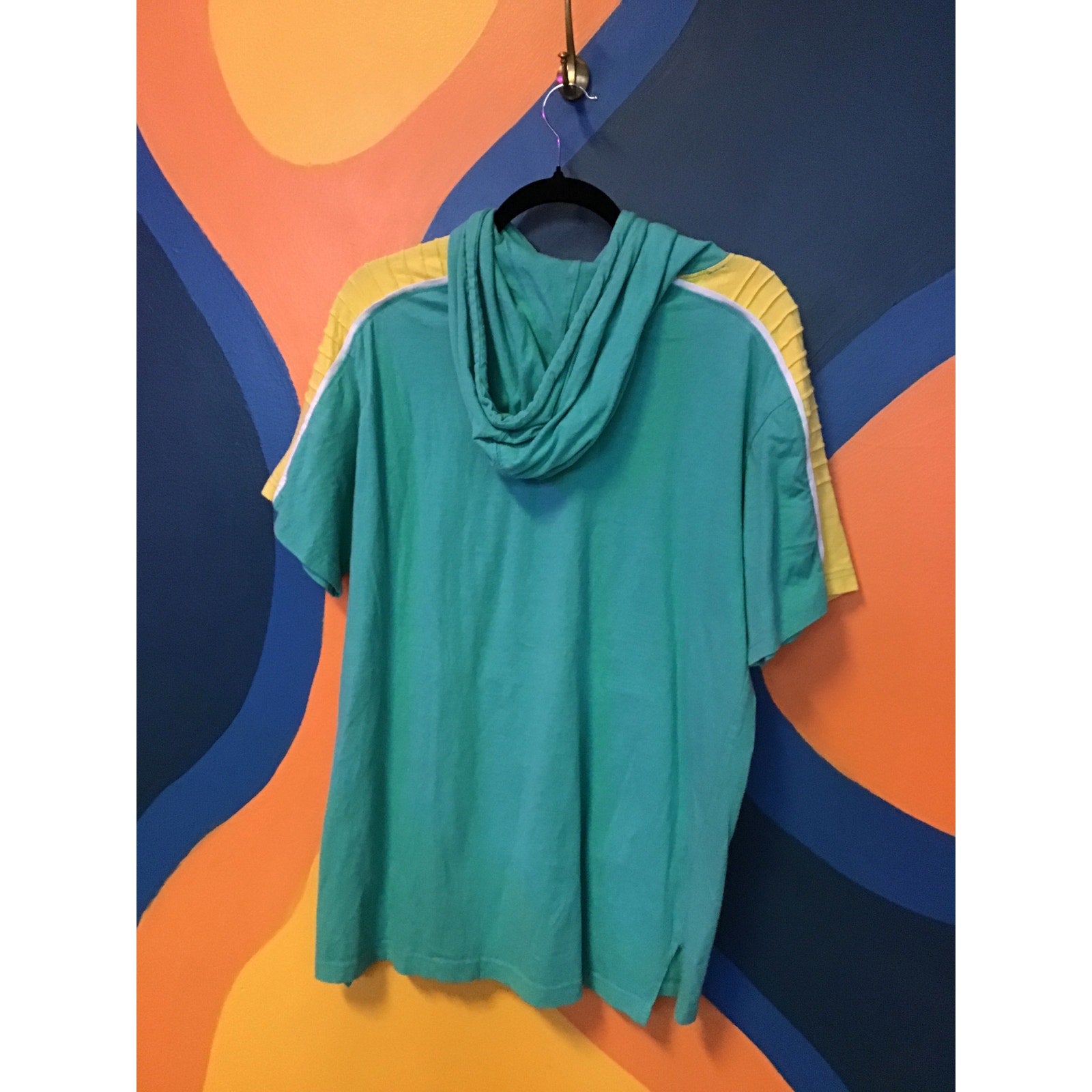 Southpole Hoodies Shirt Short Sleeve Teal Beach Drawstring Size Extra Large