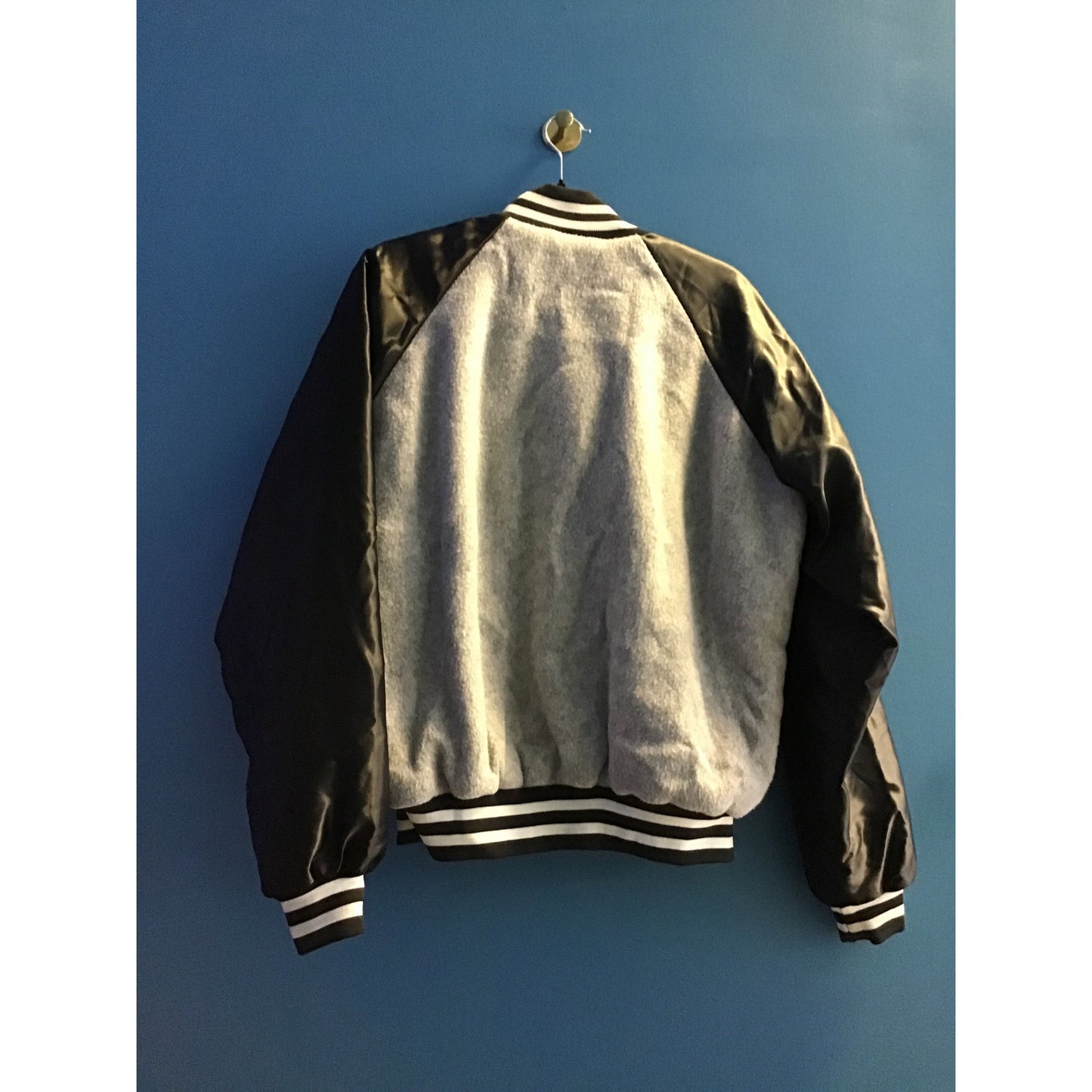 Vintage Windless Skoal Classic Racing Button Up Varsity/Bomber Jacket Size L/M