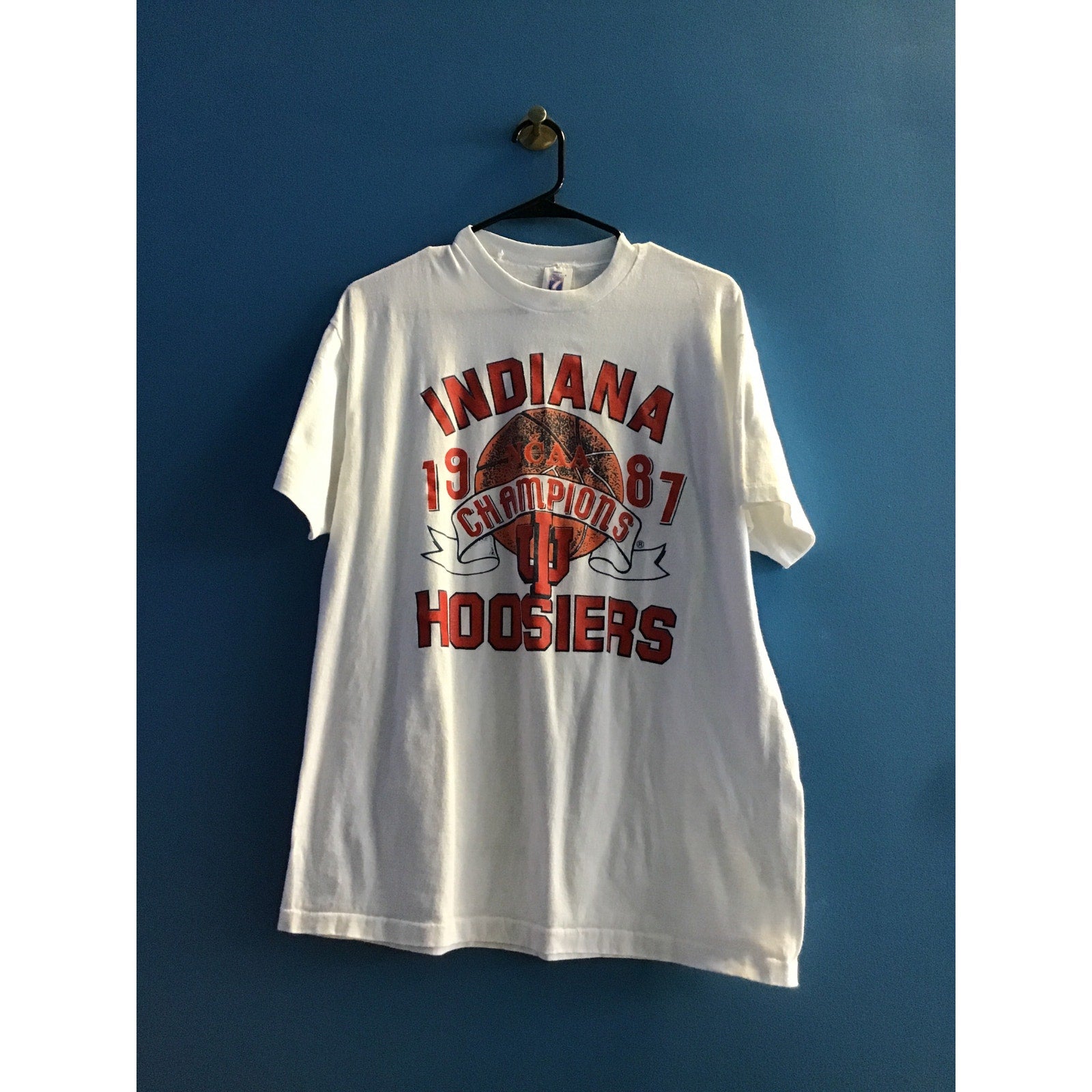 Logo 7 INDIANA Hoosiers 1987 Champions White T-shirt Men's Size XL