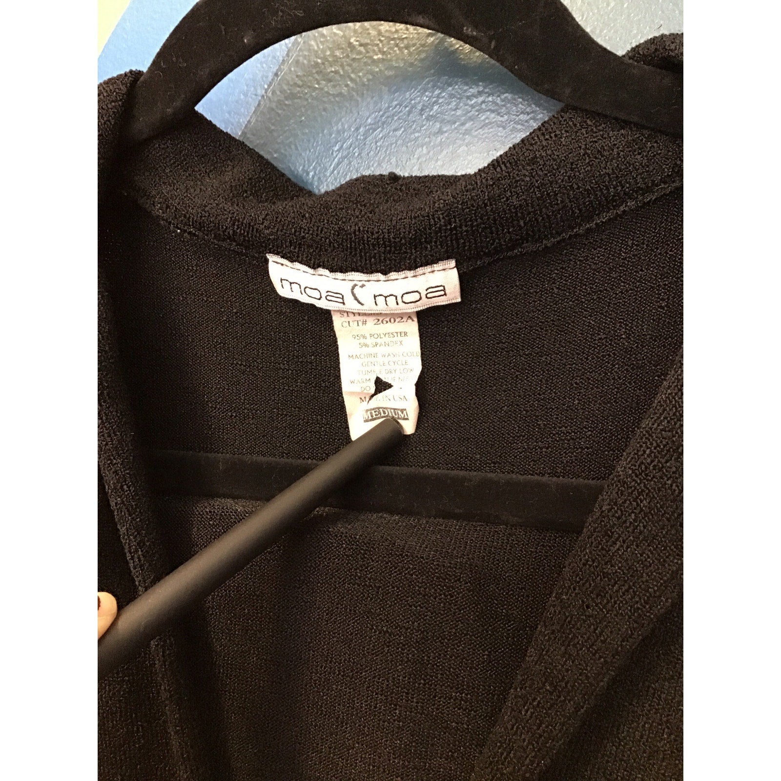 Moa Moa Vintage 90s Black V-neck Knit Flared Sleeve Long Top Womens Size Medium